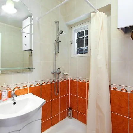 Francesco By Interhome