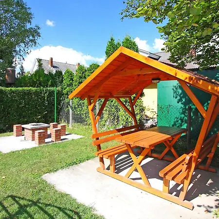 Francesco By Interhome Casa vacanze Balatonmáriafürdő